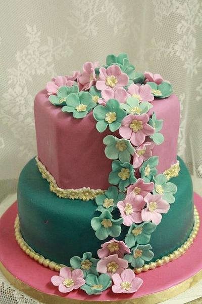 Simple Anniversary Cake - Cake by Saranya Thineshkanth