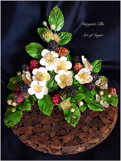 Metamorphosis Blackberries - Cake by Margaret Ellis - Art of Sugar