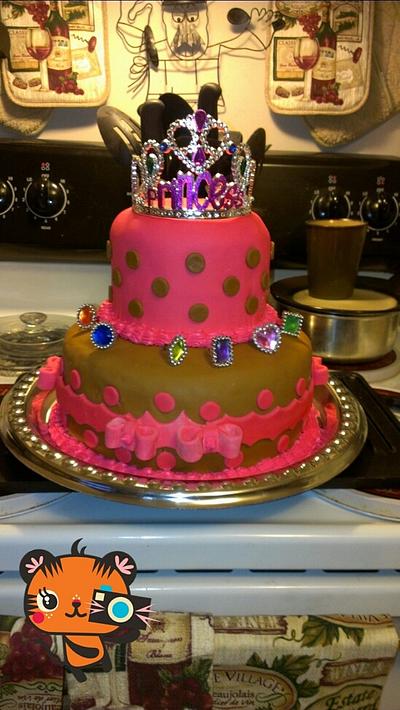 Princess cake - Cake by Bronecia (custom cakes)
