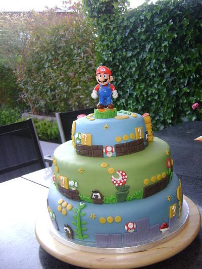 Mario - Cake by TheSweetestThing