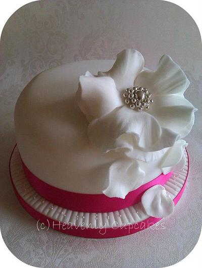 6" Top tier Wedding Cake - Cake by debs10