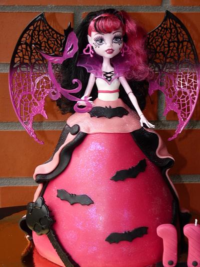 Monster high draculaura Cake - Cake by Aventuras Coloridas