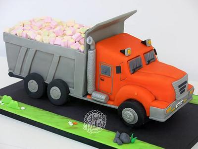 Truck Cake - Cake by Carla Martins
