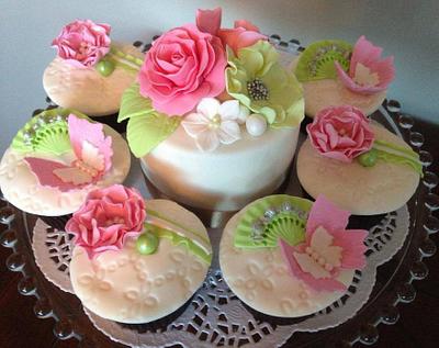 Mini Chocolate Mud Cake and Cupcakes - Cake by Lime Sweet Treats