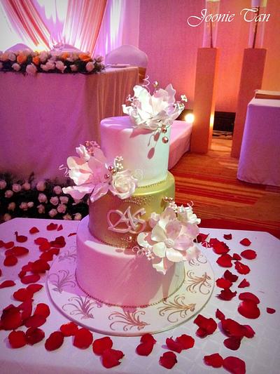Classic Beauty - Cake by Joonie Tan
