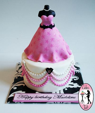 Dress-form cake  - Cake by Tali