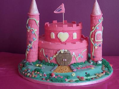 Princess Castle Cake - Cake by CupNcakesbyivy