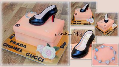 Shoe and bracelet - Cake by Lenka
