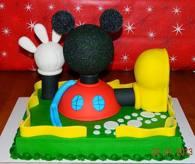 Mickey Mouse Club House - Cake by Maureen