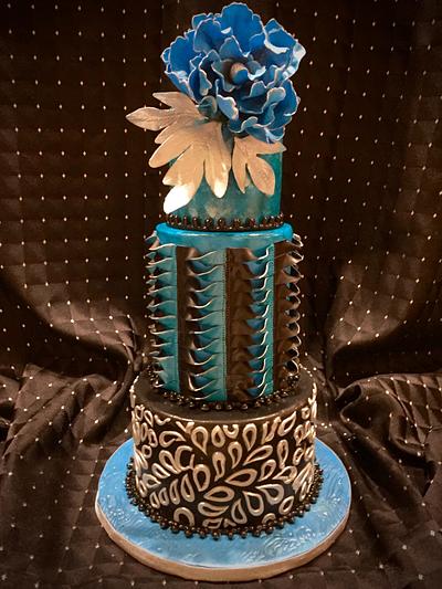 Silver trims - Cake by The Elusive Cake Company