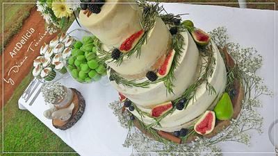 Wedding Cake - Naked Cake - Cake by Unique Cake's Boutique