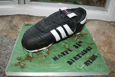 Adidas Football boot - Cake by Alison Lee