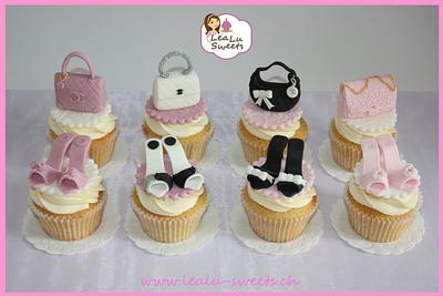 Coco Chanel Cupcakes - Cake by Lealu-Sweets