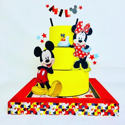 Duo Mickey & Minnie cake  - Cake by Cindy Sauvage 