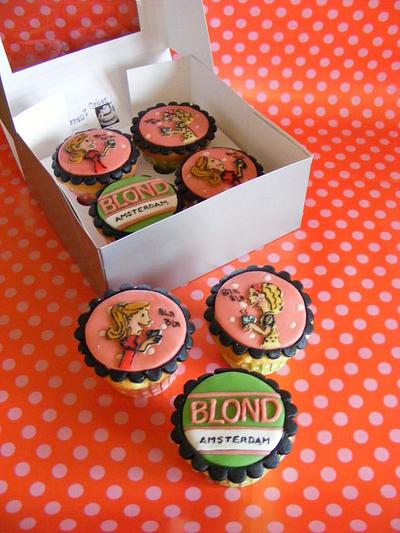 Blond Amsterdam! - Cake by Karen Dodenbier