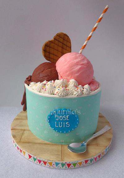 Ice cream cake - Cake by Calpurnia's bakery
