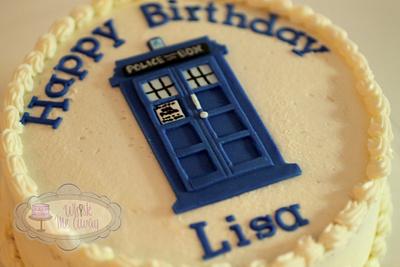 TARDIS cake - Cake by Sarah F