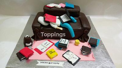 Sofa theme cake - Cake by toppings