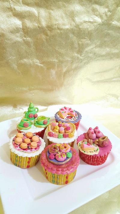 Teaparty theme cupcakes  - Cake by Shorna's Cake Corner