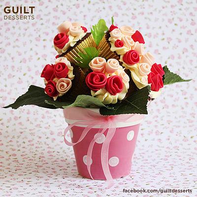 Roses Flower Bouquet - Cake by Guilt Desserts