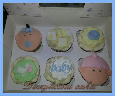 baby shower cupcakes - Cake by Dizzylicious