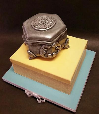 Jewelry Box Gift - Cake by Terri Coleman