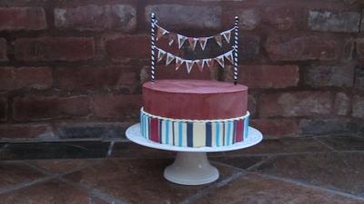 Stripes - Cake by Bakedincakedout