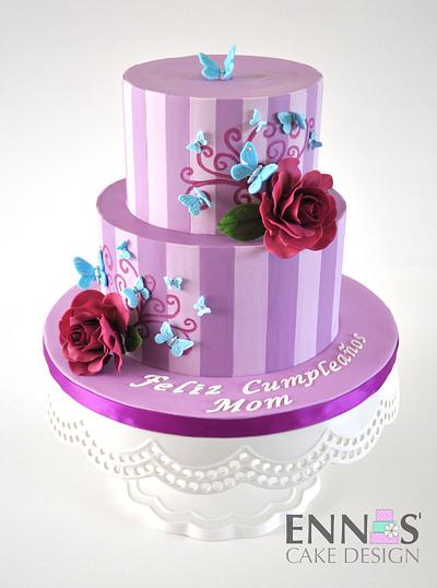 Roses and stripes - Cake by Irina - Ennas' Cake Design
