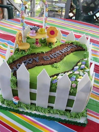 Garden - Cake by Rosalynne Rogers