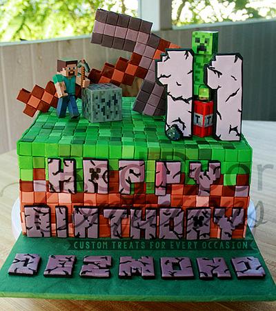 Minecraft Cake - Cake by Alicea Norman