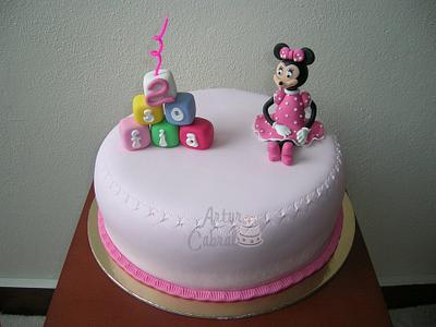 Minnie's Cake - Cake by Artur Cabral - Home Bakery