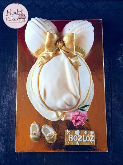 Elegant Golden Pregnant Cake🤰🏻💛🌷 - Cake by Hend Taha-HODZI CAKES