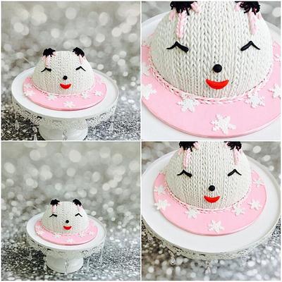 Winter theme - Cake by kreamykreations