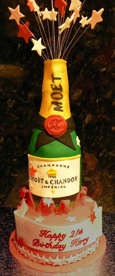 Champagne Cake - Cake by vanillasugar