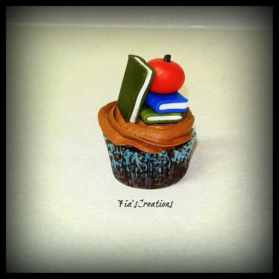 Back to School Cupcake - Cake by FiasCreations
