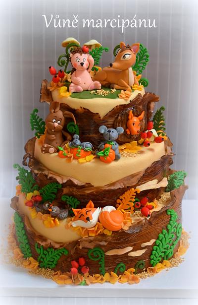 Autumn in the forest of my eyes - Cake by vunemarcipanu