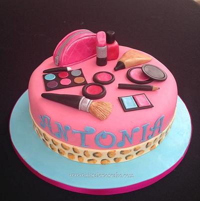 Make up cake - Cake by Ritsa Demetriadou