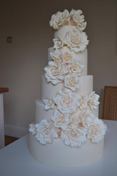 Wedding cake - more is more! - Cake by Rachel Nickson