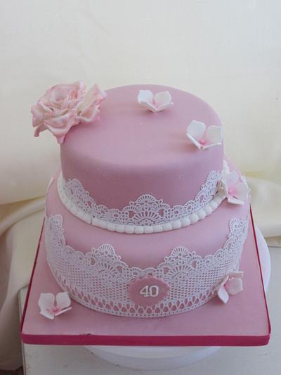 Flowers and cake lace - Cake by starcakes86