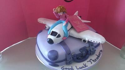 love to travel - Cake by Miavour's Bees Custom Cakes