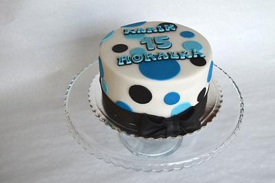 Birthday cake with polka dots - Cake by m.o.n.i.č.k.a