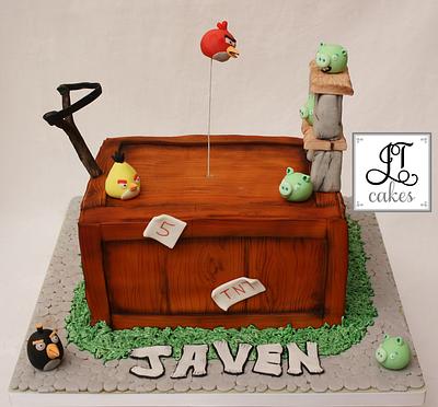Angry Birds cake - Cake by JT Cakes