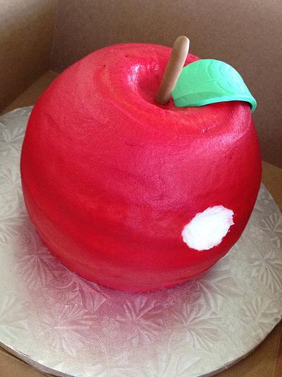 3D apple  - Cake by Kari Prichard
