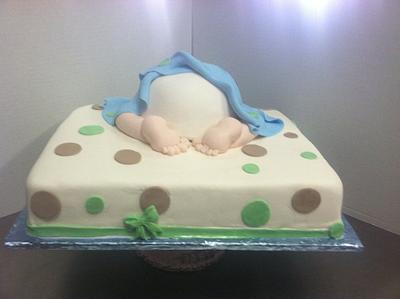 Baby Bottom - Cake by KoffeeKupBakery