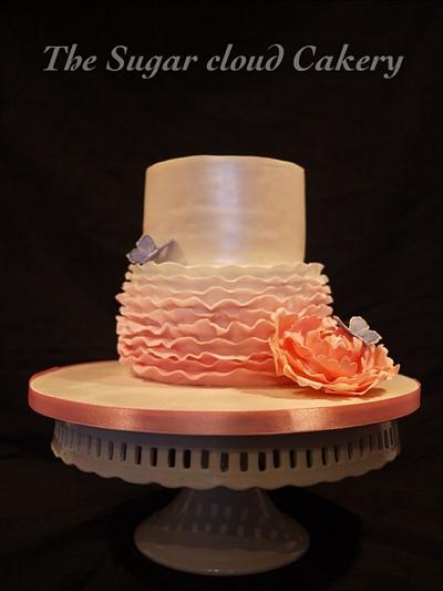 Ombre ruffles  - Cake by The sugar cloud cakery