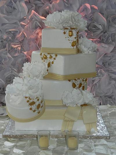 White and gold wedding cake - Cake by sweetmischiefja