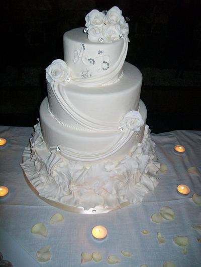 wedding cake - Cake by LUXURY CAKE BY LUCIA CANDELA
