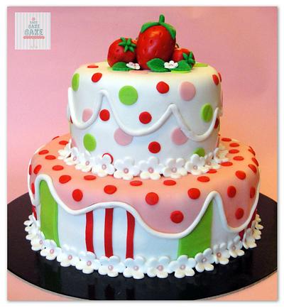 Strawberry Cake - Cake by CakeCakeCake