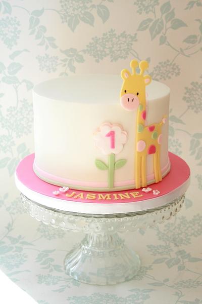 Giraffe - Cake by Alison Lee