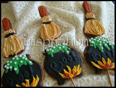 Witch pot lollipop cookie - Cake by Inspiration by Carmen Urbano